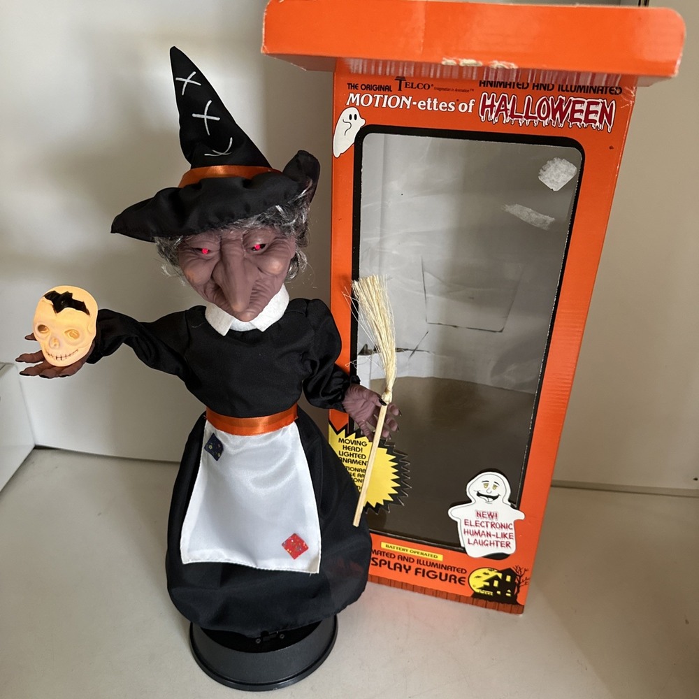 Vintage 1990 Telco Motion-ette Halloween Decor Witch Light Up Sound in Box Works